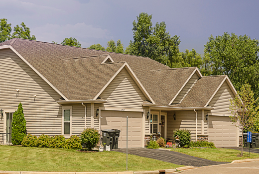 127meadows-exterior2.png