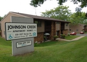 johnson-creek-apartments-johnson-creek-wi-primary-photo.jpg